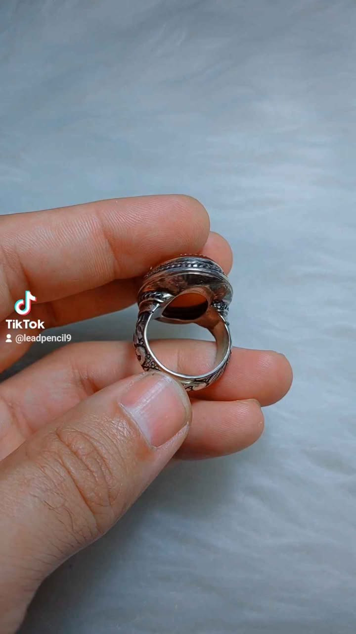 خاتم عقيق يماني vip كربلاء, العراق


**إذا كنت صاحب هذا الإعلان وتريد حذفه لأي سبب، رجاءا أرسل رسالة إلى الدعم الفني**