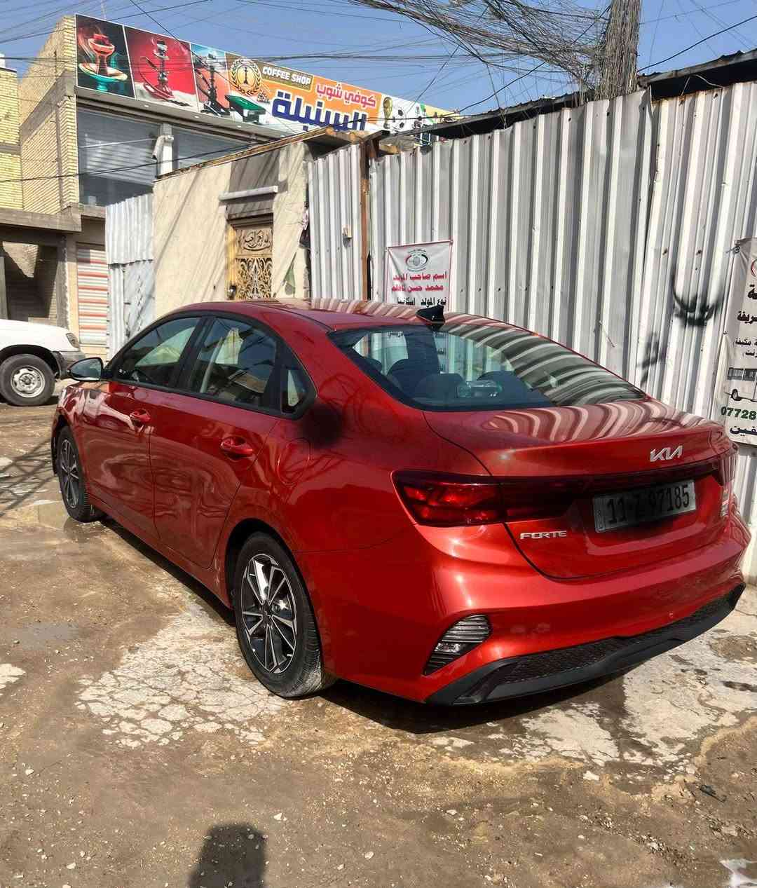 السلام عليكم
فورتي 23 امريكي رقم بغداد رقم وسنوية جدد 
لون مشمشي 
ماشيه 25 
السعر 1٣٣$ قابل للتفاوض ... 
المواصفات 
فول تحكم ستيرن
شاشه 
رادار 
حساسات
مود درايف 
مانع انزلاق
نقطه عمياء
توقف ذاتي 
مكاني  بغداد البلديات 
الرقم *********** 
متوفر خاص
