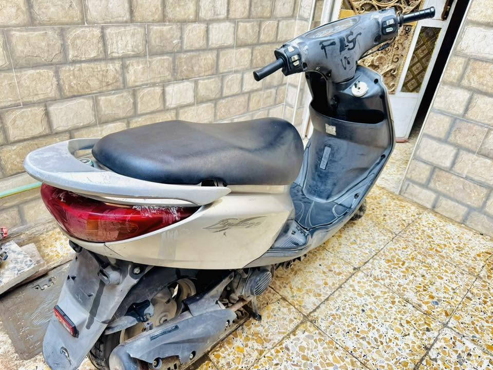 السلام عليكم دراجة بريز للبيع دراجة نضيفه ومكفولة سعر 600 وبيها مجال
دراجة مكفولة 

مامفتوح بيهة برغي 

كفرات بلادي مختمات

دهن كل شهر تبديل muotl الاصلي

دراجة بيهة فقط الدبل الامامي!!

مكانها بغداد مدينة الصدر 
منفيس اوراق كله موجود

***********
