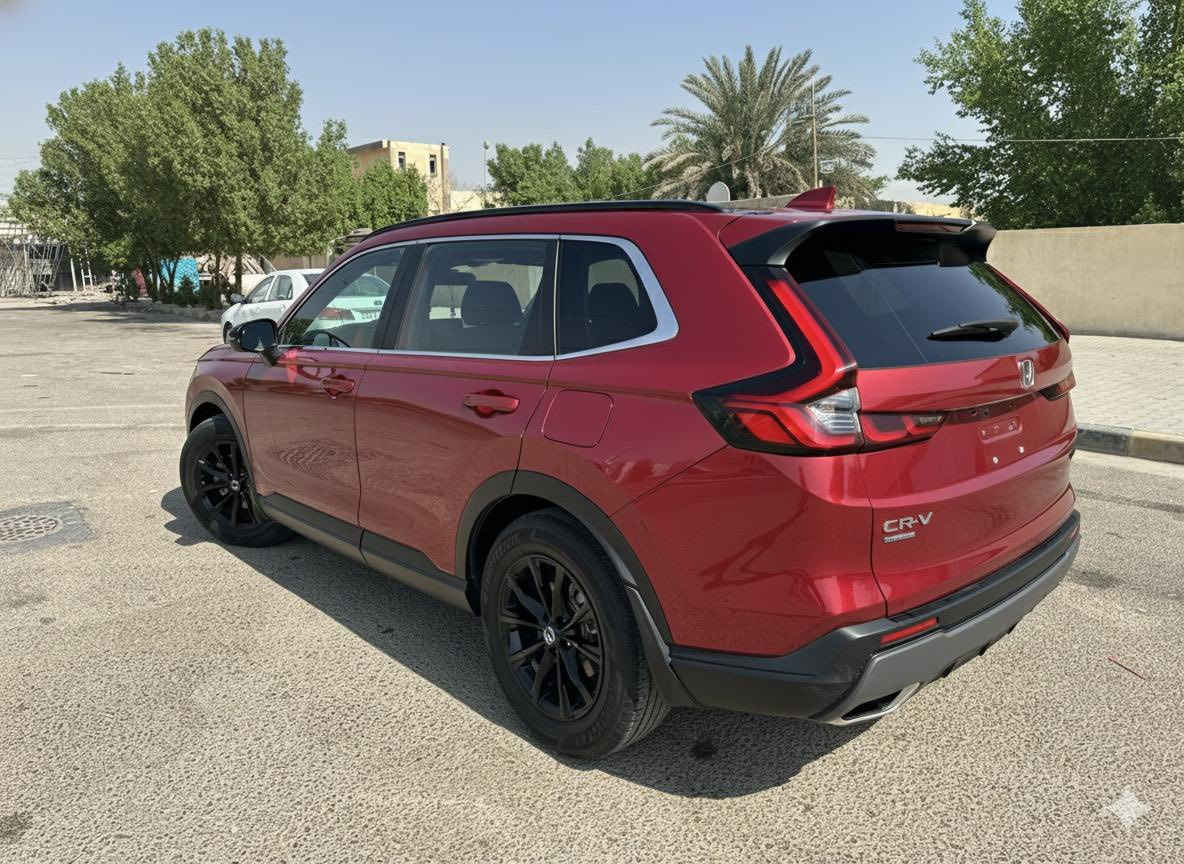هوندا  هايبرد crv sport 2023 رقم بغداد
كشن السايق كهرباء مع تدفئة بالكشنات 
حجم المحرك 2000 تنفس طبيعي
فتحة سقف سلايت 
نقطة عمياء
بصمة تشغيل عن بعد
شاشه كار بلي كامره دوارة
هاندبريك كهربائي اوتو هولد 
رادار امامي ورادار محافظة عالمسار 
لايت بك لايت led 
كت سوادات ويلات سود 
ماشية ٥٨ الف كيلو
السيارة مرقمة بغداد بأسمي
ضررها موضح بالصور  
شواصي سليمة
الرقم ***********
السعر 205 وبيها مجال 
مكان السياره النجف الاشرف
