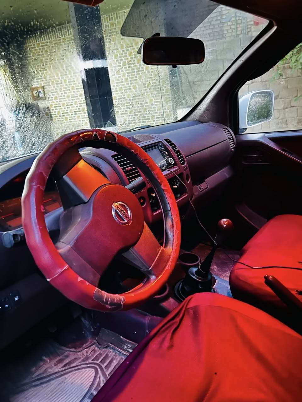 السلام عليكم نيفاره موديل 2009كير عادي رقم اربيل الدولي تريد تحويل تريد وكاله السياره بيه قطعتين صبغ العنوان كربلاء السعر 83وبيه مجال الرقم ***********
