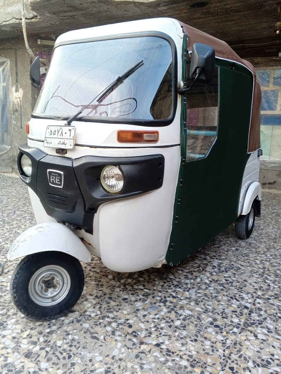 سلام عليكم تكتك لبيع رقم وسنويه تحويل مباشر موديل 20 بسنويه تقره21   مكاني نهايت حيور سبع قصور شارع أبو علي الهاتف ***********
