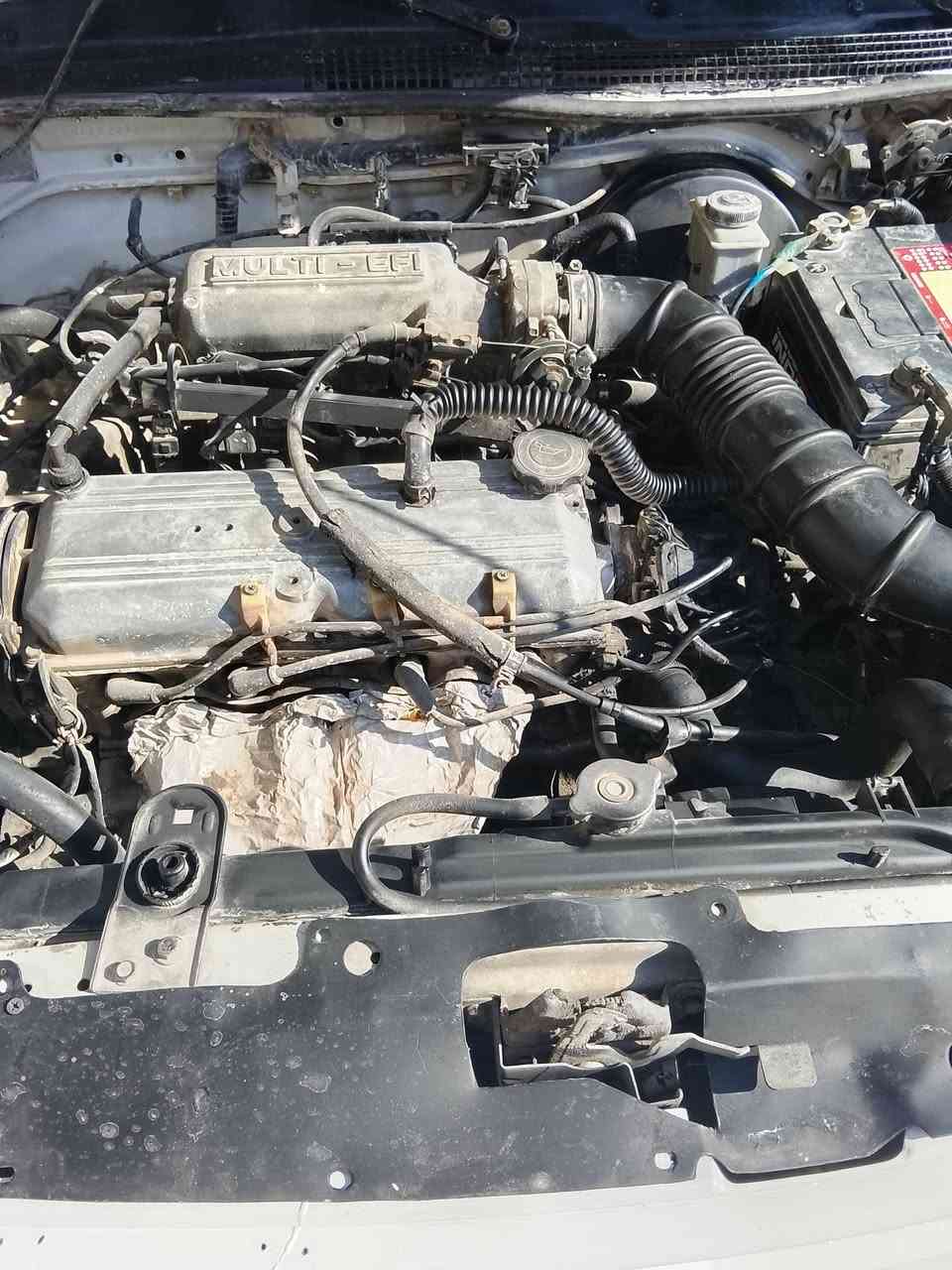 السلام عليكم للبيع سيفيا رقم بغداد مشروع وطني محرك ١٦٠٠ مفتوح كير اوتو محرك وكير شرط تدفئة وتبريد شغاله كهربائيات الكل شغاله حداديه تايرات نضيفة اخياس ماكو شرط السعر ٣٥ العنوان صلاح الدين الضلوعيه للإستفسار ***********
