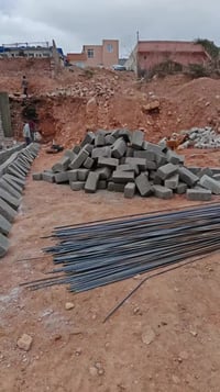 ئه فريكئ • ١٩٠م • واجهة شرق