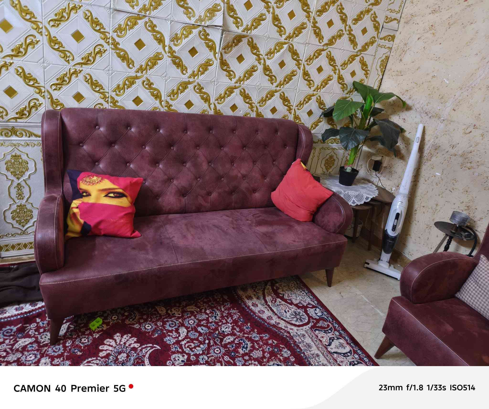 نص تخم للبيع ب٢٠٠الف فقط للاستفسار الاتصال على ***********
