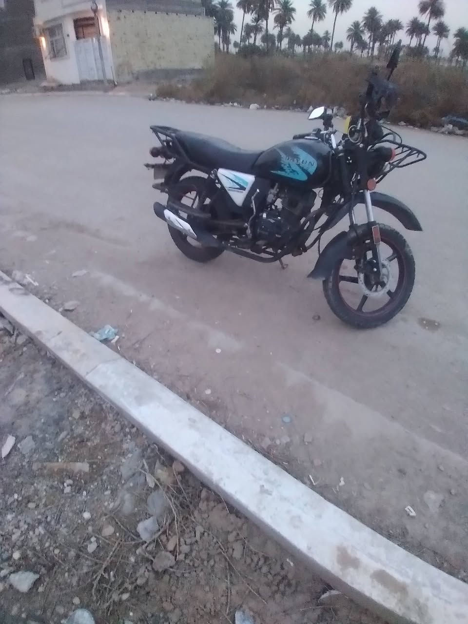 السلام عليكم دراجة دايوان البيع موديل ٢١ مكفولة أوراق كاملة المكان بغداد الجزيرة
***********
