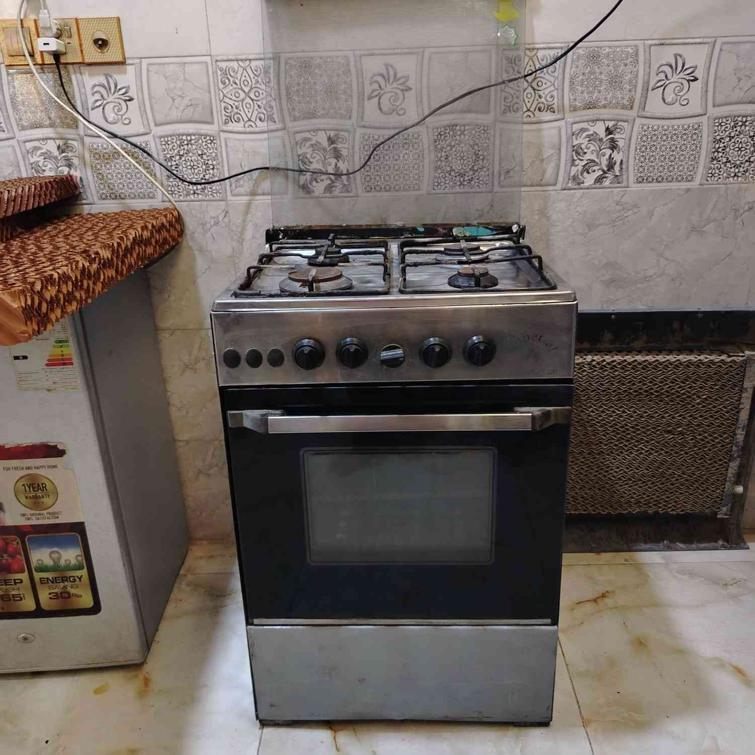 ثلاجه صغيره مال غرفه 
طباخ 4 عيون
ثنينهن عل فحص سعرهن ١٢٥ استفسار خاص النجف, العراق


**إذا كنت صاحب هذا الإعلان وتريد حذفه لأي سبب، رجاءا أرسل رسالة إلى الدعم الفني**