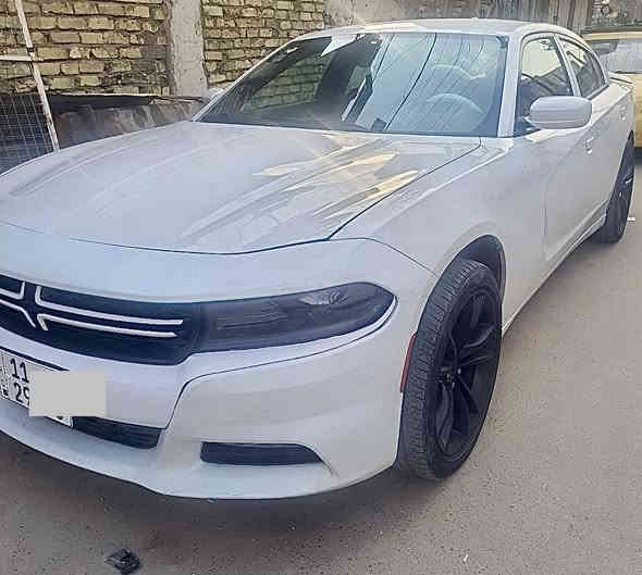 السلام عليكم
چارجر ٢٠١٥ للبيع

السيارة رالي فول ما عدا الفتحة لون ابيض صدفي 

ومعروفة مواصفات الرالي

محرك ٣٦٠٠

داخل جلد 

كشنات امامية كهرباء + تدفئة وتبريد بالكشنات

شاشة كبيرة

رادار جانبي 

حساس امامي خلفي 

وباقي المواصفات المعروفة

ماشية ٩٩ الف ميل

رقم بغداد الانكليزي الجديد هزة جديدة

صدر امامي خلفي جديد

السيارة جاهزة 

حادثها موضح بالصور وسونار هم موجود بالصور 

مكان السيارة بغداد المنصور

السعر ١٦٩ وبيها مجال

***********
