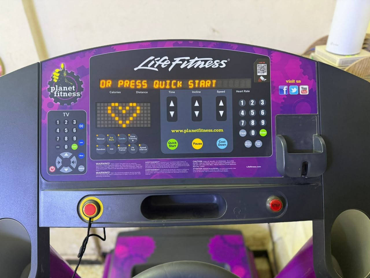 سلام عليكم جهاز جري لايف فتنس امريكي نظيف جدا ما مستخدم جديد لاستفسار الاتصال على الرقم ***********
