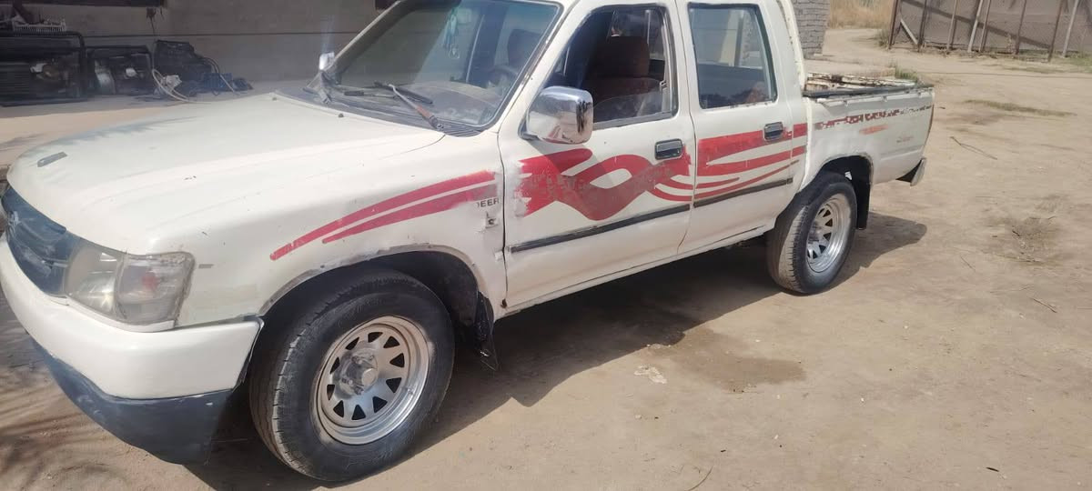 دير منفيس 2006 جاهزه مكينه كير اكسل شاصي سياره نظيفه مال شغل سعرها 16وبيها مجال مكانها ديوانيه قضاء عفك ***********
