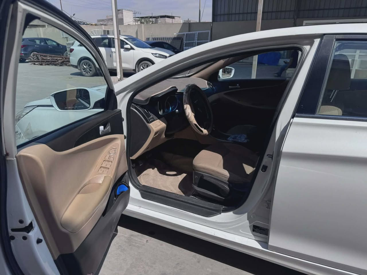هونداي سوناتا وارد.خليجي  موديل 2011 محرك 2400 دوش. بيه بارد.بالجاملاغات خفيف  بنيد بي صبغ .
هونداي سوناتا وارد.خليجي  موديل 2011 محرك 2400 دوش. بيه بارد.بالجاملاغات خفيف  بنيد بي صبغ .
رقم انكليزي مشروع وطني جاهزه لتحويل 
تخم تاير جديد
حداده.جديده 
بلكات جدد
عبوه بانزين جديده 
موصفات السياره
ليت زنون 
بانوراما طكتين 
قطعتين تبريد 
مري شفط نظام ترحيب 
مري قلاب 
حساس خلفي 
كامره امامي
#115 وبيها مجال 
رقم الهاتف 
*********** تواصل وتساب رقم انكليزي مشروع وطني جاهزه لتحويل 
تخم تاير جديد
حداده.جديده 
بلكات جدد
عبوه بانزين جديده 
موصفات السياره
ليت زنون 
بانوراما طكتين 
قطعتين تبريد 
مري شفط نظام ترحيب 
مري قلاب 
حساس خلفي 
كامره امامي
#115 وبيها مجال 
رقم الهاتف 
*********** تواصل وتساب
