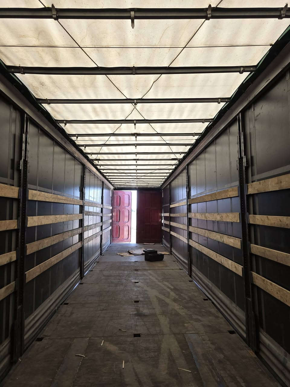 کرۆن بەنز مەنەفێس ***********
