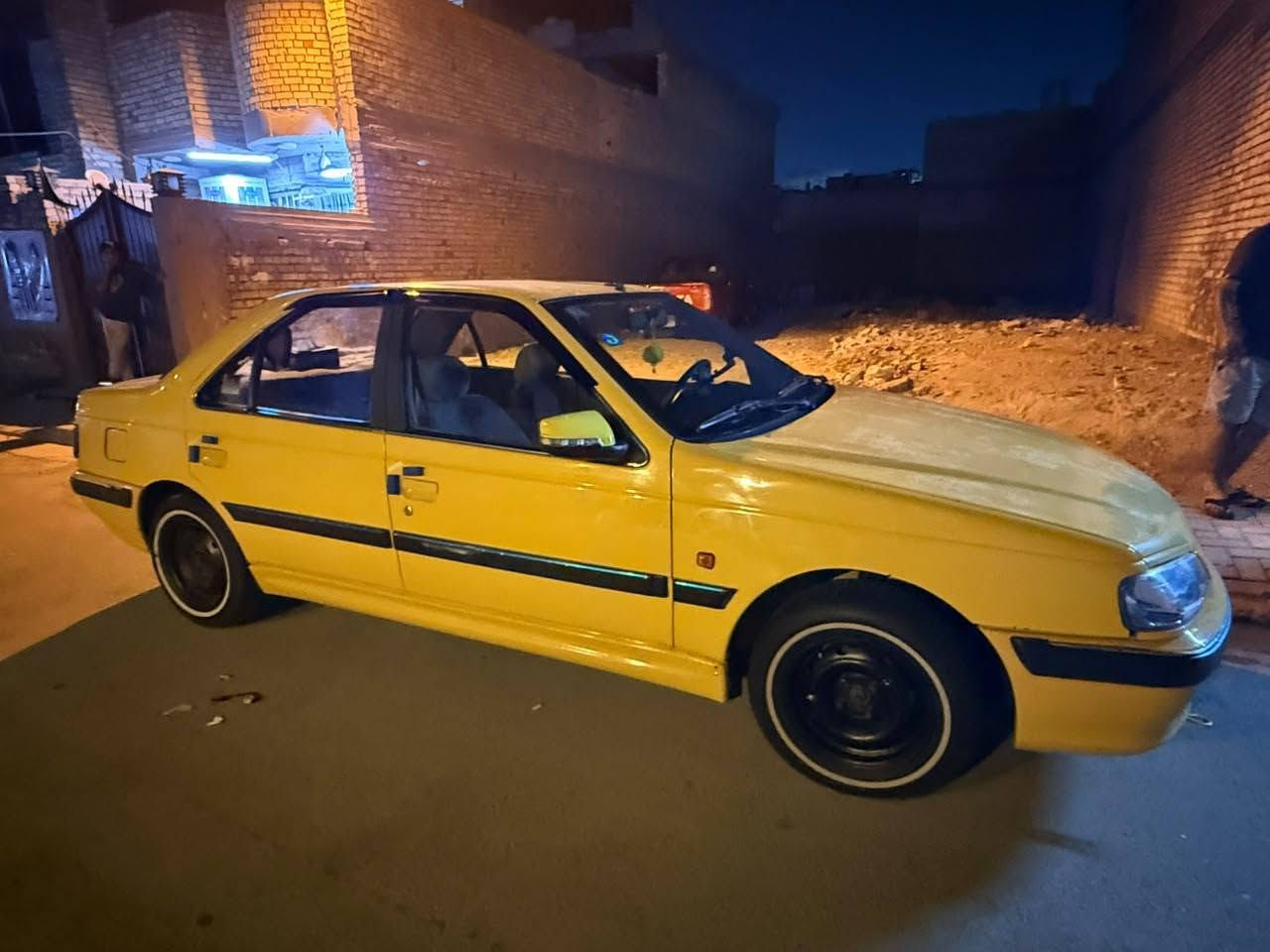 بيجو بارص موديل 15 مكينة وكير خير من الله
سنوية ساقطة صارلها شهر
تجي تكلب وشوف سياره معروضه 43 بية مجال حك جية مكان بغداد شهداء العبيدي
***********
