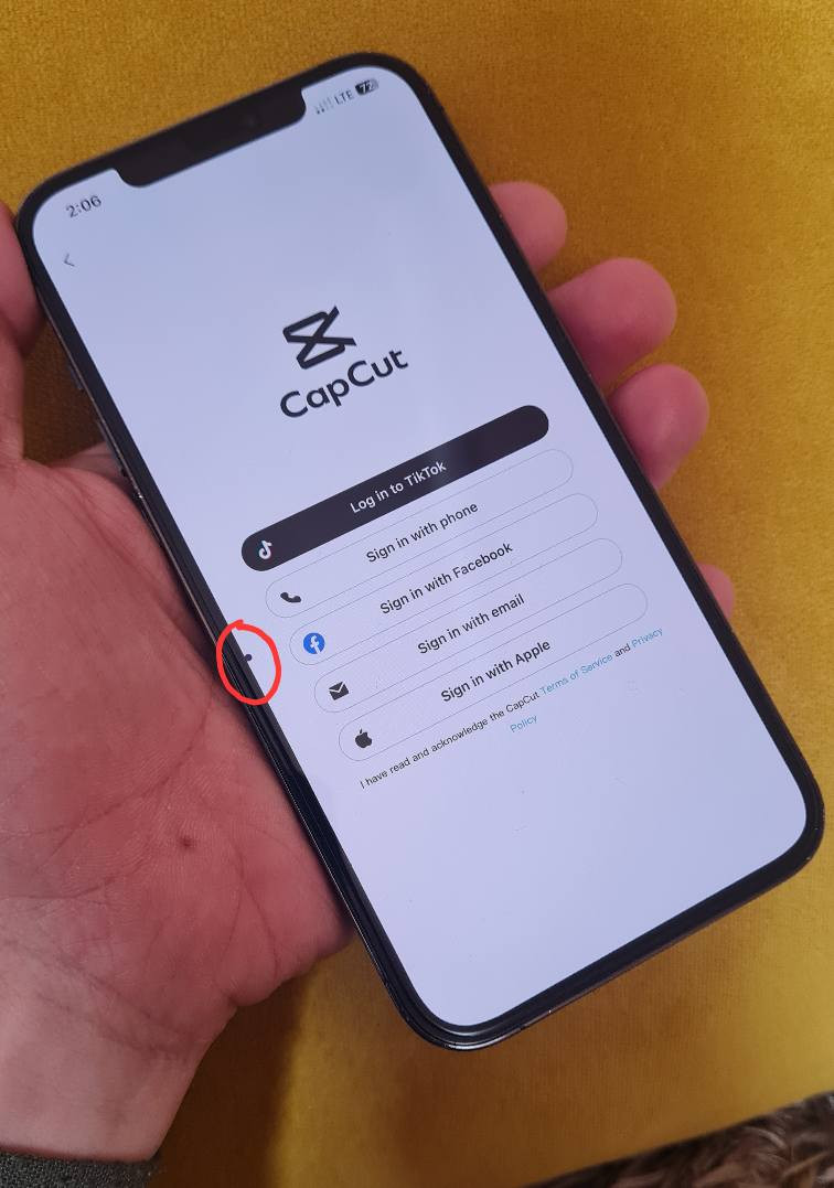 ئایفۆن 12 پڕۆماکس
١سیم +ئیسیم
تەنیا پشتی شکاوە 
هیچ شتێکی نەگۆڕاوە پاتری 73 شەحنی زۆر باشە.
ئەو نوقتە ڕەشە بچوکەش لەسەر شاشەکەیەتی 
هەموو شتێکی بەشەرت بێ خەلەل و بێ عەیب.
نرخ/٣٥٠ هەزار و کەمێک مەجال
شوێن/سلێمانی _ گەیاندن تەنیا بۆناو سلێمانی بەردەستە. السليمانية, العراق


**إذا كنت صاحب هذا الإعلان وتريد حذفه لأي سبب، رجاءا أرسل رسالة إلى الدعم الفني**