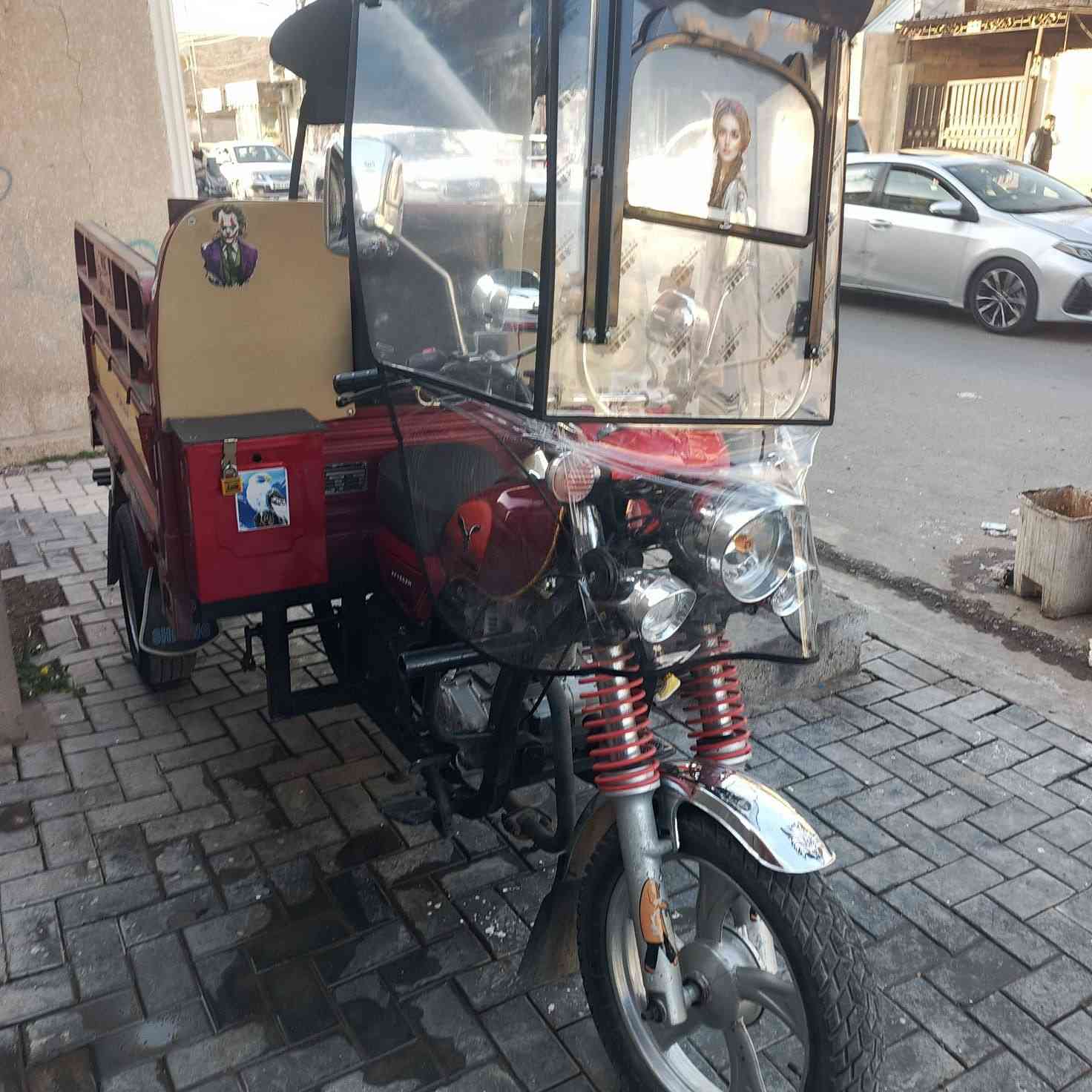 ستوته 2021نضافه فول اشاير لايت زنون تخم تاير جديد ستوته تاخذه متصرف عليه ولاربع مكمركه وكامله قرصه موجود بس تروح سجل بسمك سعره 1900بلعافيه علئ ياخذه الاستفسار ***********
