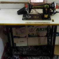 مكينة خياطة • نظيفة • اصلية