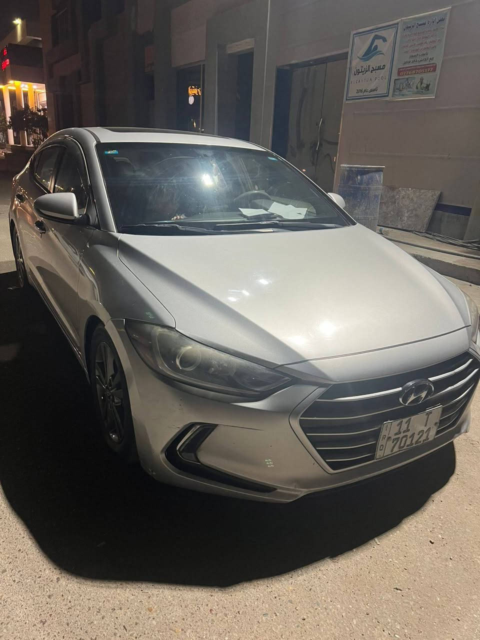 السلام عليكم النترا 2018 أمريكي فول مواصفات ضربته خلفية كير مكينه مكفولات  محرك 2000 دووش مكان السيارة الشعب
السعر  128
هاتف/***********
