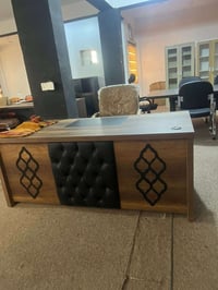 مستعمل شوي • نظيف • قطعتين