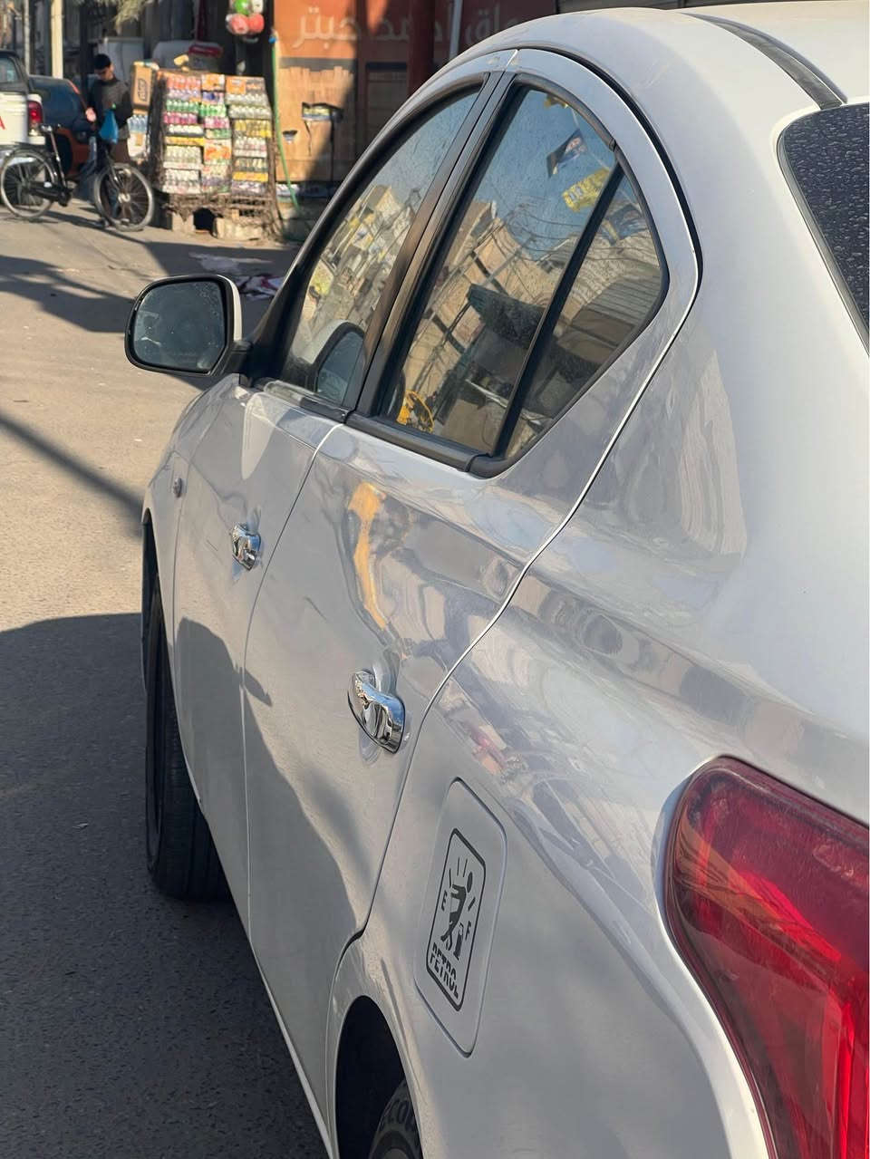 نيسان سني موديل 2024 مكفوله فقط بارد قليل بسم شركه وكاله وتحويل مضمونه السياره جاهزه مابيه اي نقص السعر 118 ورقه
*********** البصرة, العراق
