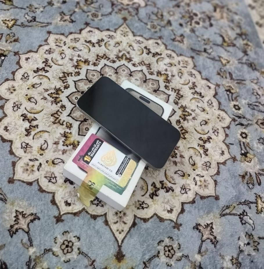 15برو ماكس بطارية89 دبل شريحة ذاكرة256..ماداخل صيانة ابد وزلغ واحد مابي نظافته100/100..م/ الجهاز مُشترى من شركة الوطني المعتمدة وكآمل ملحقاته موجودة..للبيع بسعر1,150 بي مجال للشراي مستعجل علي، 
للأستفسار خاص او واتساب***********..
مكاني الناصرية بداية الجسر السريع قرب ملعب المختار الخماسي..
رجاءً الي مو شراي لايكسر بالسعر الله يرحم والديكم
