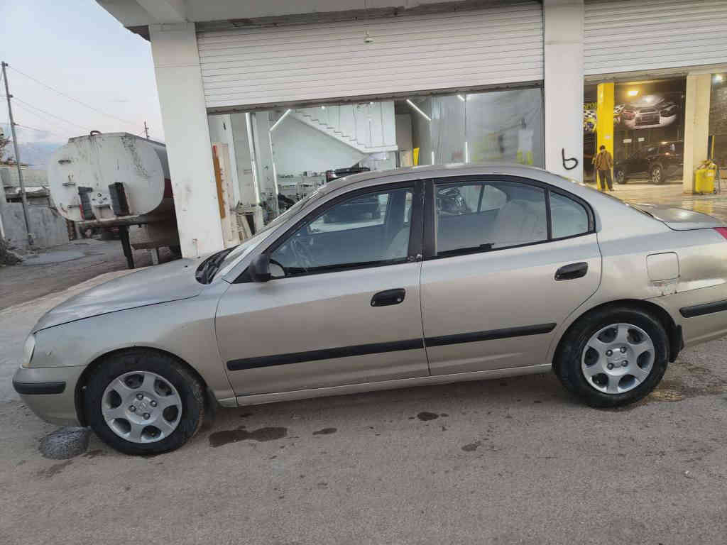 هۆندا ئەلەنترا 
مۆدێل 2002 
گێڕو مەکینەی بەشەرت
ماڵی دۆستە 
ژمارەی مۆبایل  *********** بنجوين, السليمانية
