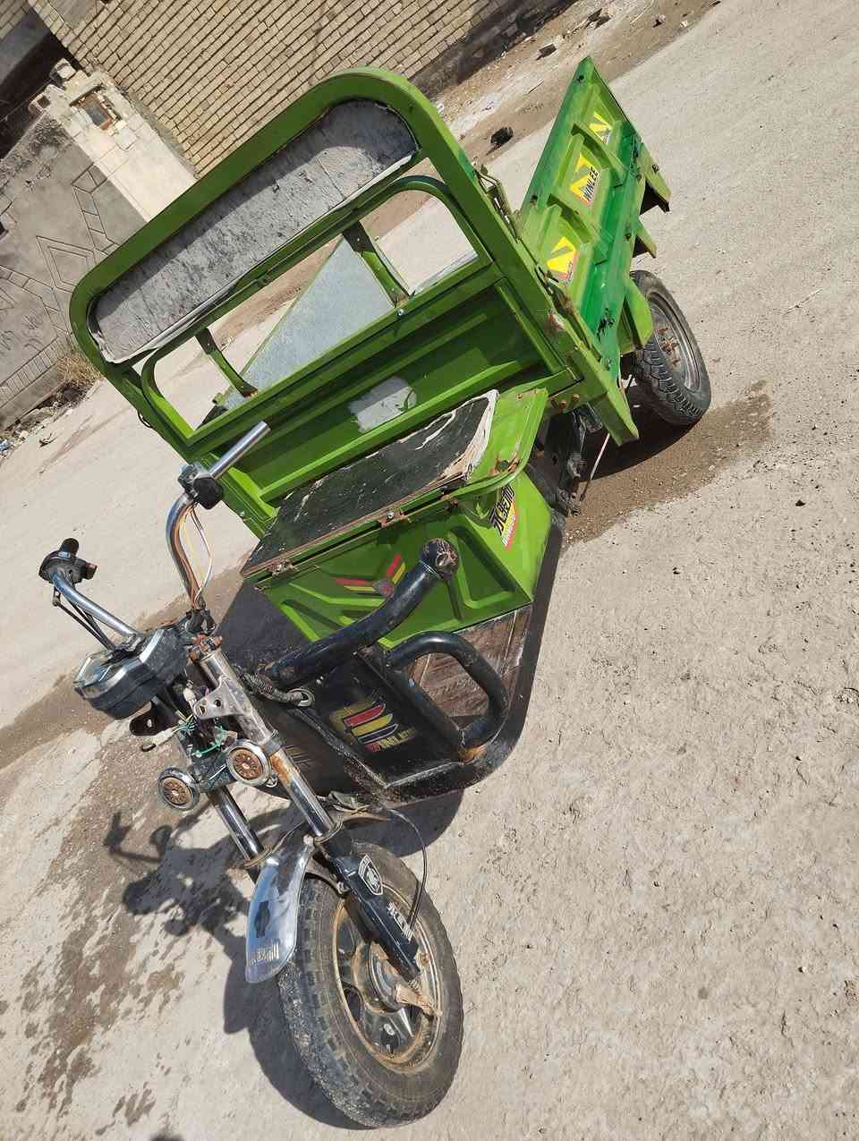 ستوتة شحن للبيع شغالة بطاريات نص عمر السعر550مكاني ابي غريب ***********واتساب
