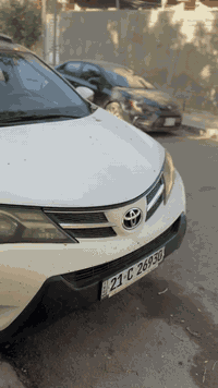 بيها تنقيص دهن

والكير بيه تأخيره ٢-٣ اذا تمشي بطيء يرادله برمجه

مواصفات

بصمه كامره حساس شاشه كار بلي فتحة كشن كهربائي جنطه كهربائي 

الحادث جاملغ وبنيد

تبريد ثلج حدادية مبدل اصلي دبلات دسكات مشط ستيرن بولبرنات  باتري وفيت بم وبلكات 

السعر ١٣٥ ورقة

***********
