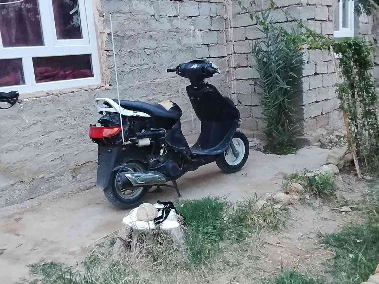 سلام عليكم دراجه للبيع فراشه
محرك مامفتوح بيع او مرواس


**إذا كنت صاحب هذا الإعلان وتريد حذفه لأي سبب، رجاءا أرسل رسالة إلى الدعم الفني**