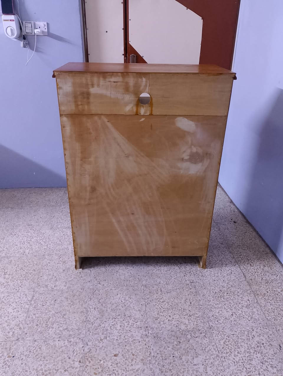 للبيع مجرات خشب عراقي صاج شغل توصي ثقيل شرط نظافة 85
الطول 81 العرض 40 الارتفاع 100 العمق 12 العنوان جانب الايمن يرموك الثانية السعر 75 الف وبي مجال للطيبين 😊 شراي اتصل *********** ***********
