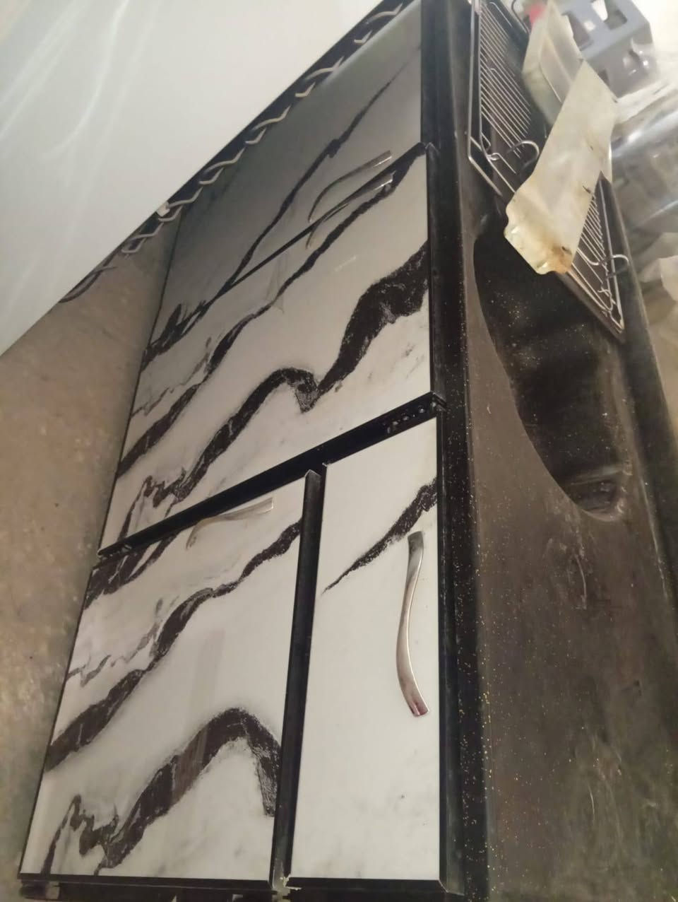 متاح كاونتر حديث ونظيف جدآ جدآ شخط ماببه السعر ب٤٢٥ ألف فقط
مكاني قضاء القاسم ناحيه الطليعه توصيل ماعندي 
للتواصل موجود خاص


**إذا كنت صاحب هذا الإعلان وتريد حذفه لأي سبب، رجاءا أرسل رسالة إلى الدعم الفني**