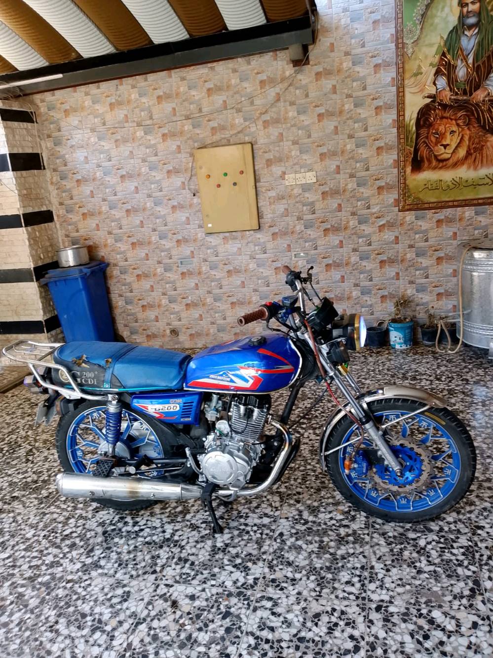 موديل 24 خمسه كير مكينه 200 ما مفتوحه بيه نقوصات بصيطه عنوان بغداد حي اور
سعره 600.         ***********