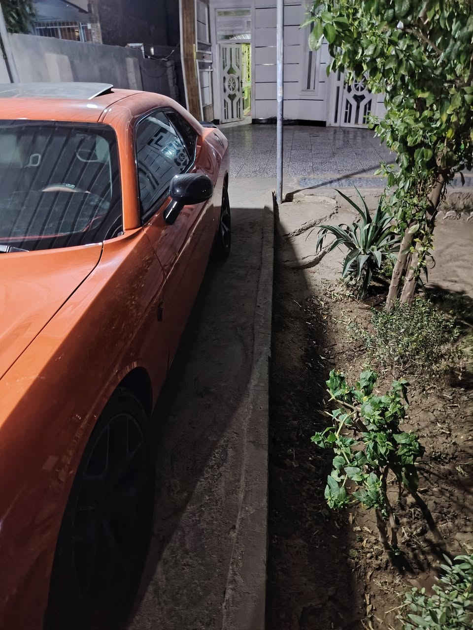 السلام عليكم
للبيع دوج جالنجر ٢٠١٣ أمريكي فول الفول محدثه ٢٠٢٠ بدون ضرر فقط تحديث بجم وبنيد سياره باسمي ماشيه فوك ال١٠٠ بشويه تخم تاير حداديه مكينه كير ع اخر حبايه

مكان حله ورديه خارج

***********

***********

السعر ١٢٤ وبيهه مجال
