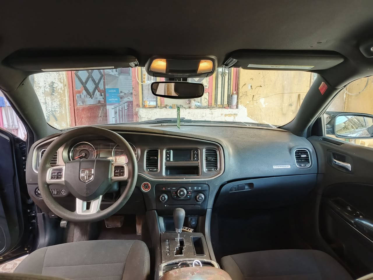 السلام عليكم بيع او مراوس حسب القناعة جارجر ٢٠١١اصل ما معلايه ولا ملعوب بيها اي شي
فول مواصفات عدا الفتحه 
مكينه كير بعدهن جدد
لون ازرق غير محدد
ارقام وسنويه شمالي 
سنويه طبق ل اصل ويا الشاصي ل٢٠٢٩
هزه ل ٢٠٢٧
حداده جديده 
تايرات جدد 
رنكات جدد
بديها حلو نصبته تخبل
دشبول كشنات بعدهن جدد
توا شاد الها منضومه تبريد كله جديده وكف بس ال فابريتر 
حادثه بنيد ودعامية السياره حاويه  تعال واتساب و ادزلك التغرير مالها 
حالين السياره بل بصرة ***********
