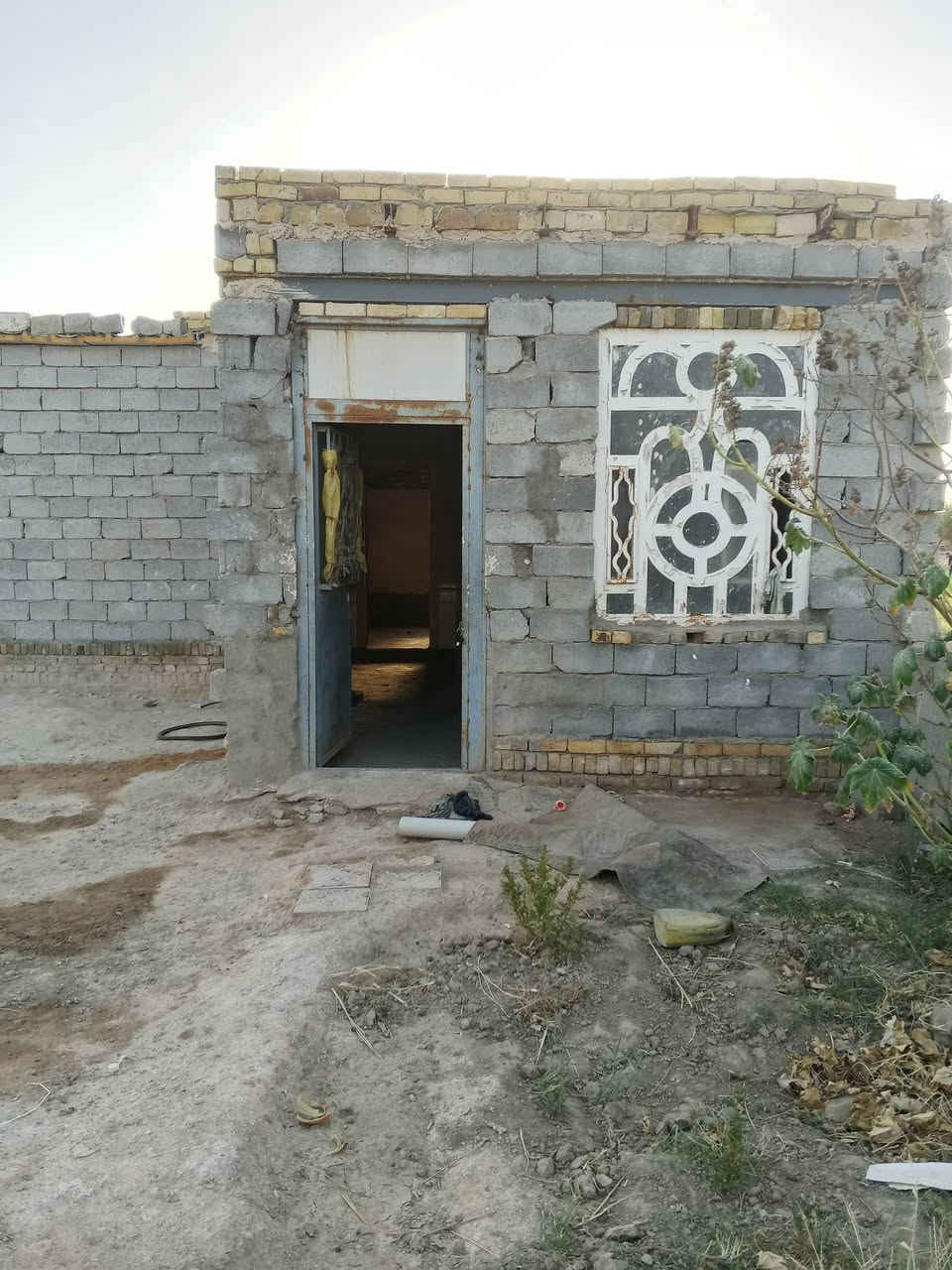 دار للبيع طابو زراعي سند 25
السماحه 250متر
السعر 28بي مجال 
العنوان طريق المعاره شارع الكفتريا 
خلف بيت أبو حاتم للستفسار أكثر اتصل 
أبو مؤمل السلطاني ***********
أبو أيليا السلطاني ‏‪***********‬‏
أو زيارة مكتب القمه للعقار الكائن بدايت طريق المعاره مجاور مدرسه معادن الحكمه
