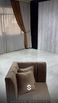 كورنر • طاولة • أريكة