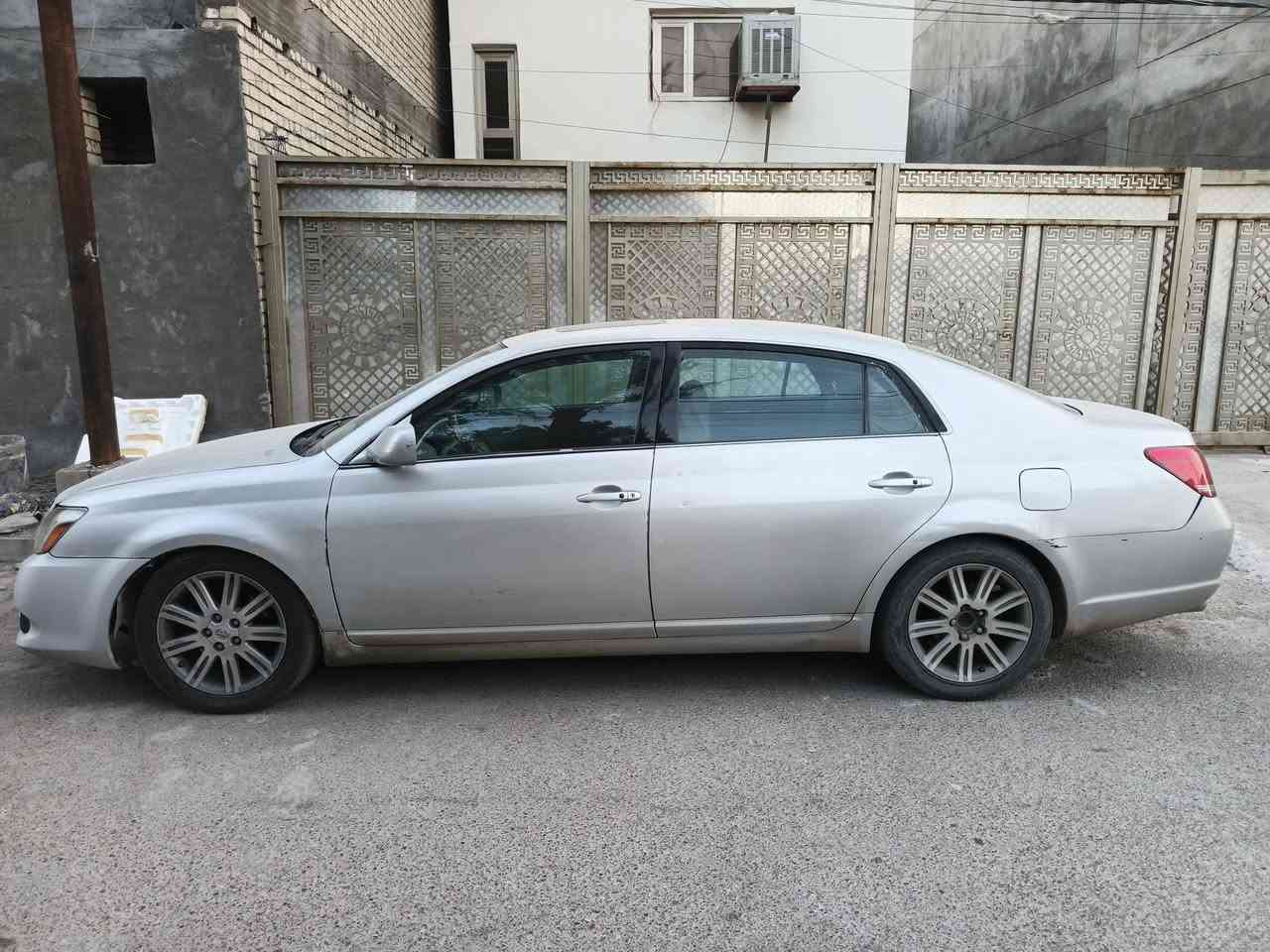 السلام عليكم ورمضان كريم على الجميع الاعضاء المحترمين
افلون ٢٠٠٧ لمتد وارد لون رصاصي بيه جاملغ امامي بدون تبديل سنويه ورقم وهزه  جديده كير محرك بحالة جيده جدا تبريد شغال بصمه وفتحه حداديه ٨٠٪  رقم بغداد 

سعر ٨٥ بيه مجال قليل 
***********
