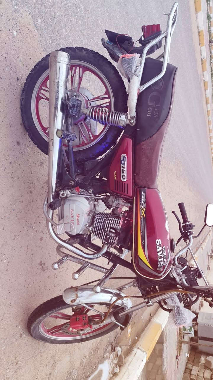 مكلف مكلف بل نشر/ سلام عليكم دراجة موديل 22 شرط كهربايات كله شقاله / محرك شرط مامفتوح السعر 450 بيها  مجال مكان بيجي حي تئميم رقم صاحب دراجة( ‏‪***********‬‏) ‼️💬
