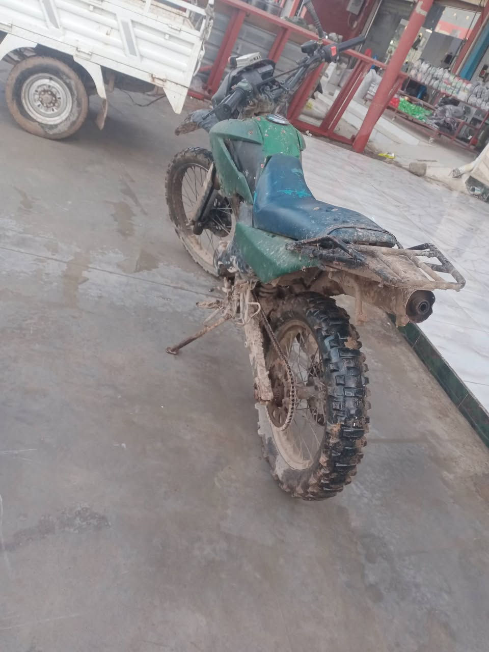 السلام عليكم قفاز للبيع يرهم امراوس اب موطور 4كير او 5كير التواصل ***********العندو شي يراسلني عاص
