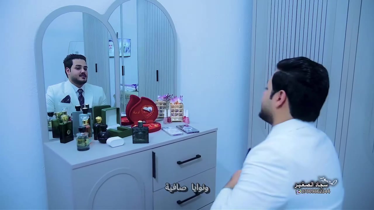 فكرة نشر ستورات قديمه تحاول تغير شي جديد
واني وجودي أوثق أجمل لحظات عمرك
احجز المصور الصح✅ ***********

