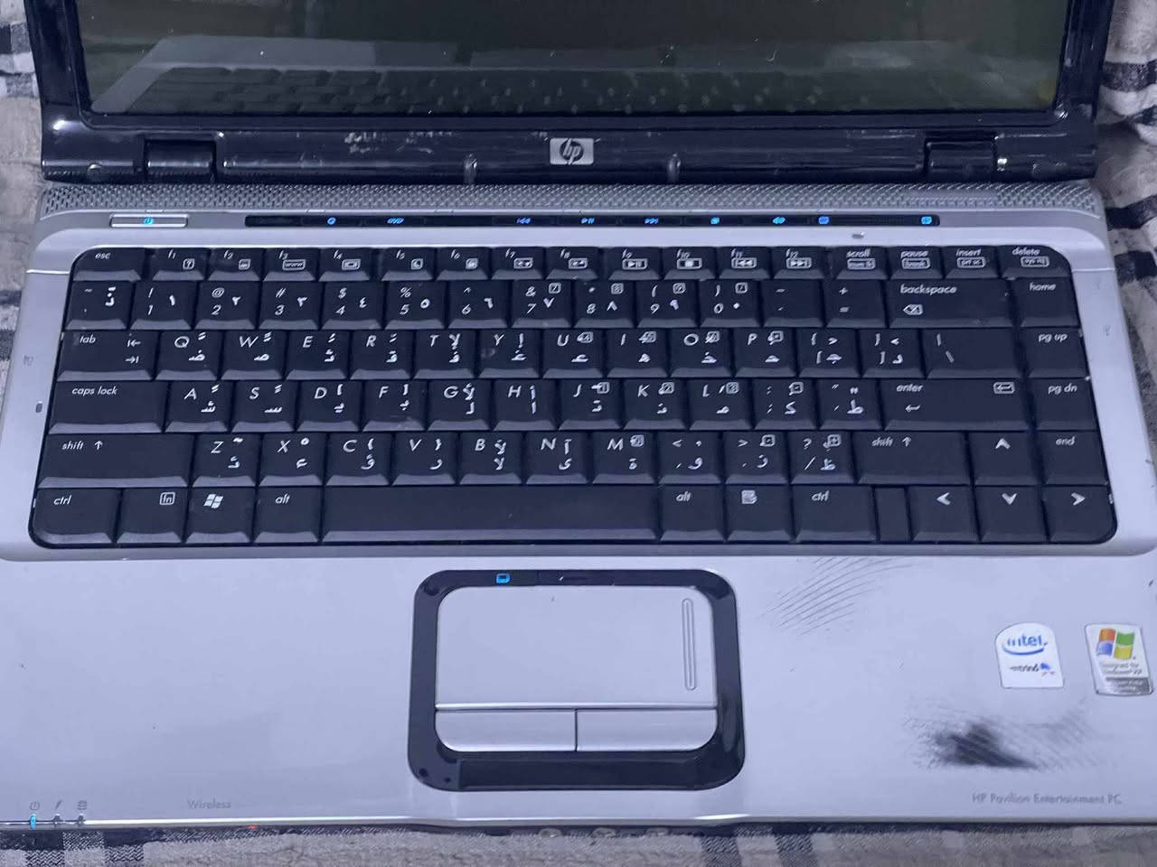 للبيع لابتوب ما اعرف مواصفاتها ناقصها هارد و شاحنة السعر 40 قفل ويا التوصيل


**إذا كنت صاحب هذا الإعلان وتريد حذفه لأي سبب، رجاءا أرسل رسالة إلى الدعم الفني**