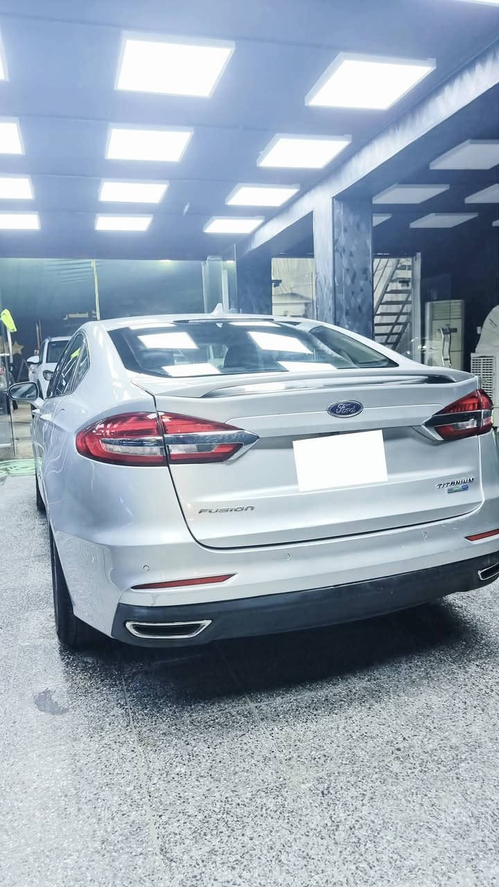 فورد فيوجن تيتانيوم 2019 فول مواصفات 1/1
رقم بغداد
بدون مراوس
محرك 2000 تيربو 
فتحة
ابواب بصمة 
شاشة سوني  
تشغيل عن بعد 
كشنات جلد  
ميموري خزن كشنات وضعيتين 
كشنات امامية كهرباء
تدفئة  تبريد كشنات امامية
كار بلي 
نظام صوت سوني 12 سماعة
تبريد قطعتين 
نظام تحذير الخروج عن المسار 
رادار امامي وجانبي 
حساسات خلفية
كامرة خلفية 
حساس تايرات
هاند بريك كهرباء 
كير ماوس 
شفتات بلسترين 
ماشية.   110 الف كيلو
حادثها جنطه
بدون ايرباگ
السعر 155 و بيها مجال
مكان السياره  بغداد

***********
