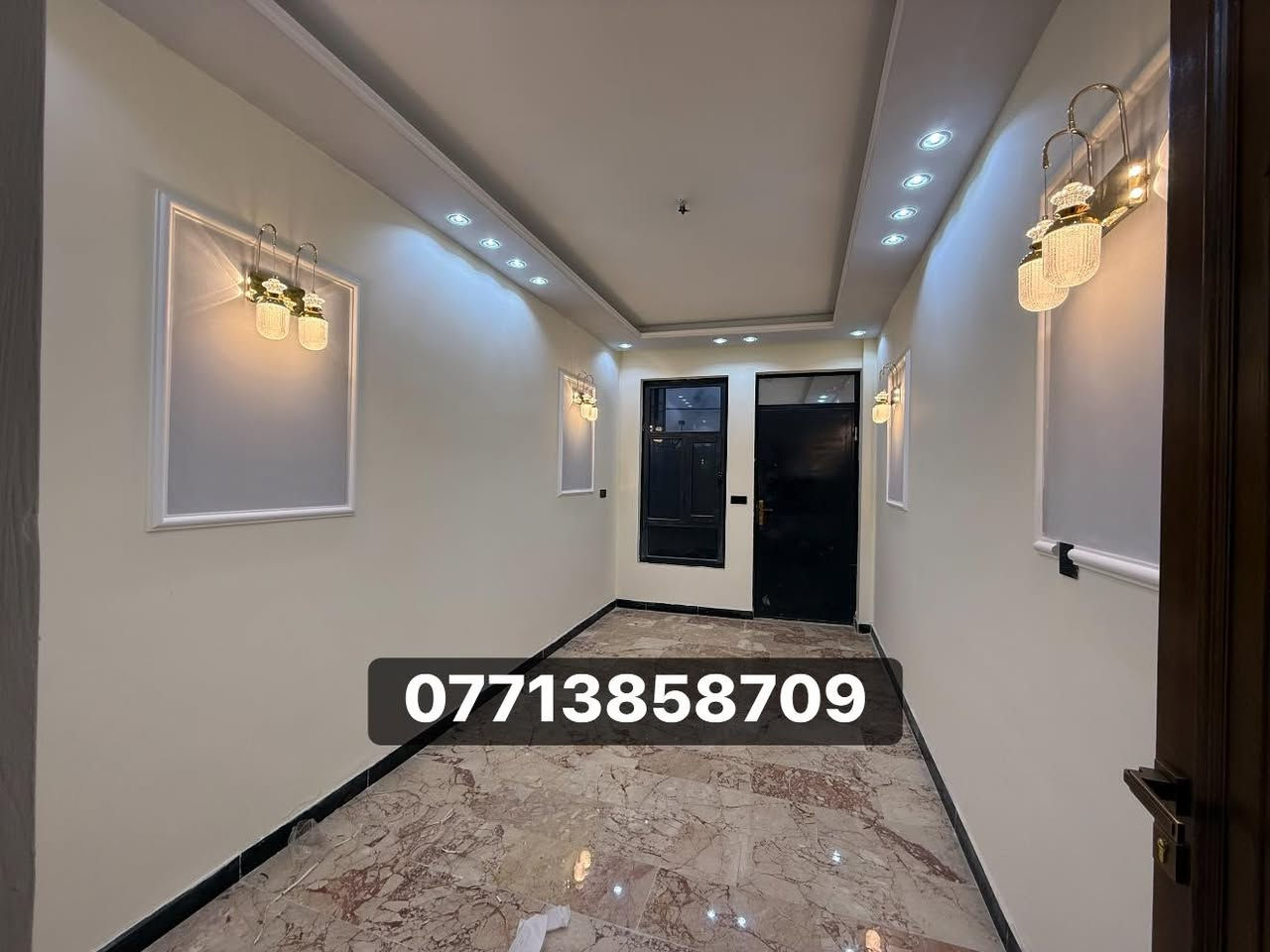 الدار للبيع 🏡 السعر 245 مليون وبي مجال 💵
الشعب شارع الاسواق المركزية الضباط الكويتي موقع جيد 
المساحة 84 م 
الواجهة 4 م 
النزال 21 م 
حائط مستقل 
يحتوي الطابق الارضي على كراج صغير
الدار مدخلين 👌👌
استقبال ومطبخ حار وبارد ومنور وخدمات وغرفة نوم
ويحتوي الطابق الثاني على غرفتين نوم وخدمات ومكان غسالة وبيتونة كبيرة
وسطحين 
(للاستفسار اكثر يرجى الاتصال على الرقم 
متواجد هذا الرقم على الواتس اب والماسنجر (*********** )
او على الرقم التالي ***********
او زيارة مكتب تبارك للعقار والمقاولات الكائن في شارع الاسواق المركزية قرب مطعم ميامي
