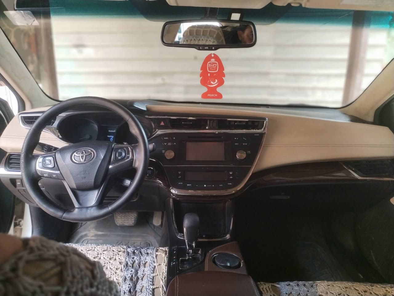 السلام عليكم افالون 2013 خليجي مكينة v6 بيها ضربة جاملغ الخلفي على البارد السعر 160 وبيها مجال للاستفسار ***********
