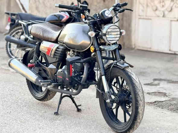 دراجه ديوان لايتي موديل 24                                         
ماشيه   6000  
اوراق اسكنر  مكاتبه فقط 
مكفوله كفاله عامه 
مكان الدراجه : ديالى جديده الشط 
استفسار   ***********
