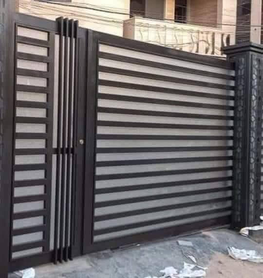 ✨ أهلاً بكم زبائننا الكرام في معمل حداحده الأنوار ✨
نقدّم لكم أحدث الموديلات وأرقى التصاميم الهندسية، وبأفضل أنواع المواد الحديدية.

⚒️ معمل الأنوار لكافة الأعمال الحديدية
• أبواب
• شبابيك
• كيسبان
• كرفانات
عمل متقن – تصاميم حديثة – خامات عالية الجودة

________________

📍 العنوان: النجف الأشرف – حي النداء – شارع المجمعات
📞 واتساب: ***********
👨‍🔧 بإدارة: عادل الخفاجي
