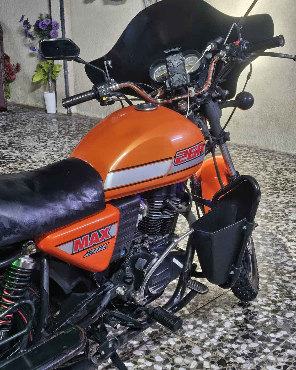 سلام وعليكم دراجه دايوان نفخ موديل2022شهر ال11طالعه بل2023دراجه نضيفه خير من الله ابدله دهن موتل رقم بغداد جديده بعدهي بل هزه دراجه مامشتغله دليفري شي قليل كل نقص مابيه نقصه بس ابريك امامي كلشي شغال بيه محركه مكفولل سعر الدراجه مليونين و500وبيه مجال ان شاءلله رقمي،***********اذا ماحصلتني بل تصال راسلني وتساب مكاني بغداد مدينه الصدر
