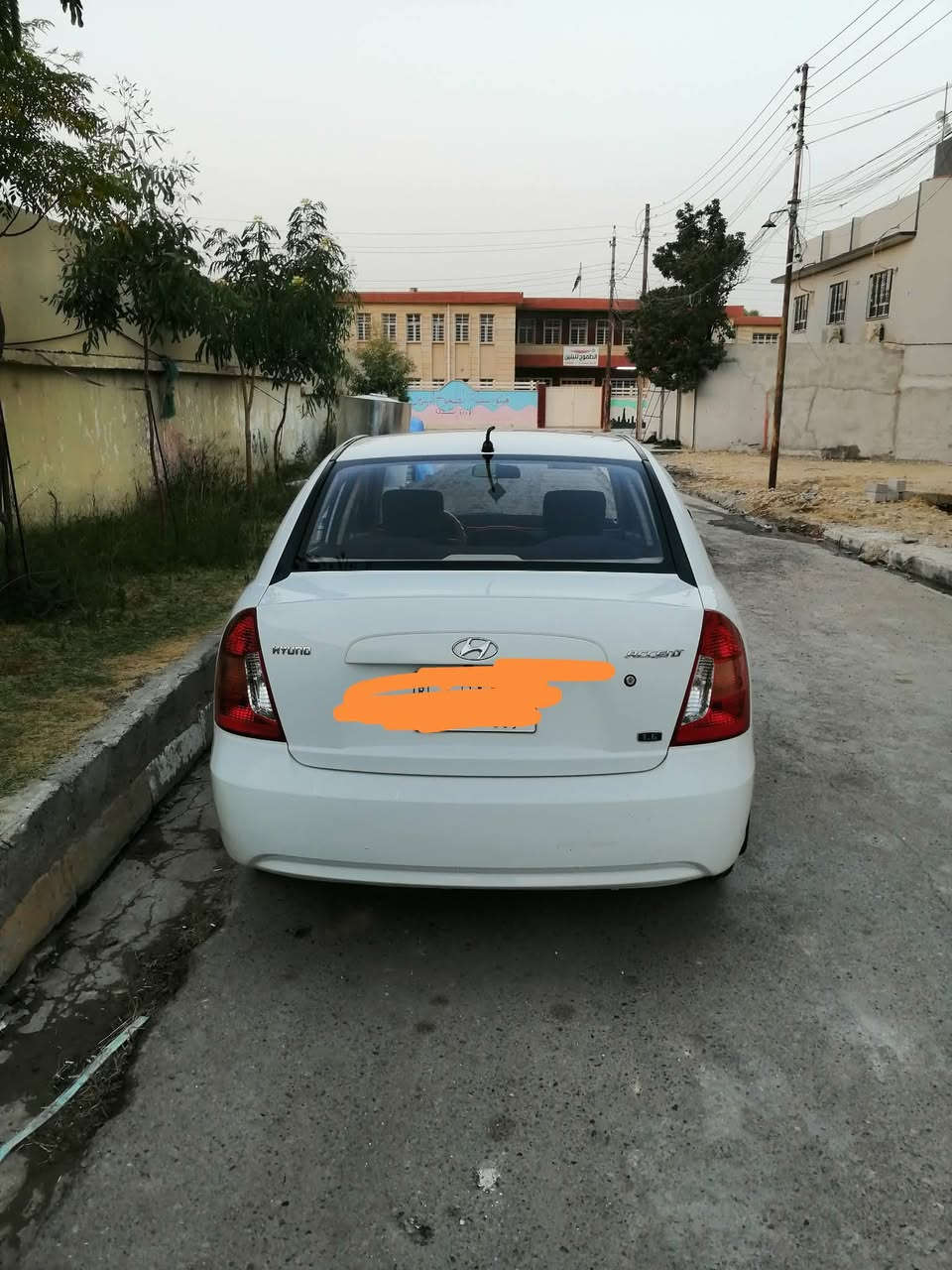 اكسنت موديل ٢٠١١ محرك ١٦ اصلي سياره بدون صبغ ولا دعم دعميات صبغ شركه ماشيه ١٤٠  رقم نينوى مسطره سعرها الي يريدها يتصل عل رقم اخوتي ...***********=***********
