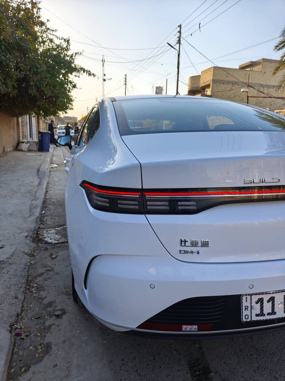 بي واي دي دستروير 2025
رقم بغداد مميز باسمي
ماشيه ٨ الف
مكفوله 
غراضه كامله مع شاحنة اصليه 
السعر : 18 ونص مليون بيه مجال 
العنوان : بغداد 
رقم : ***********
