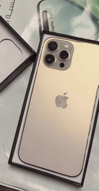 ا السلام عليكم ايفون 13بروماكس ذاكره 256بطاريه73 بصمه شغال جهاز وتر ضد...