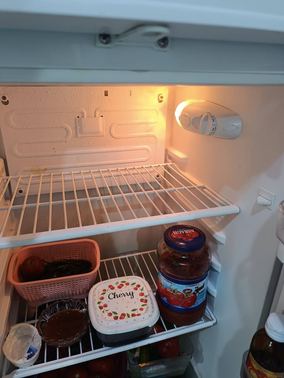 ثلاجه 9قدم نضيفه كلش استخدام قليل للبيع شركهDenkaالمعروفه عالمياا سعره مناسب
للاتصال ***********
***********
